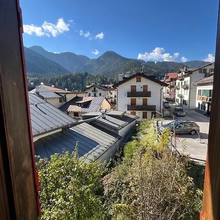 Renovated Mountain View Lägenhet Auronzo di Cadore