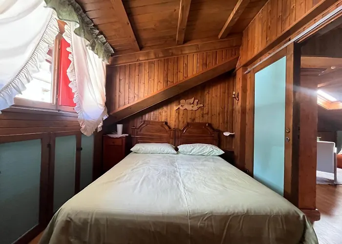 Renovated Mountain View Apartment Auronzo di Cadore